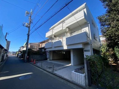 �ϥ��ģ���