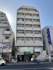 ����ĥ쥹�ȥϥ���