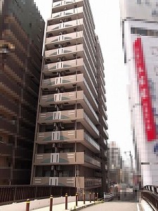 �����ڥå������ض���