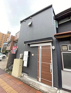 横浜市鶴見区 3,900万円 14.76％ 一棟アパート