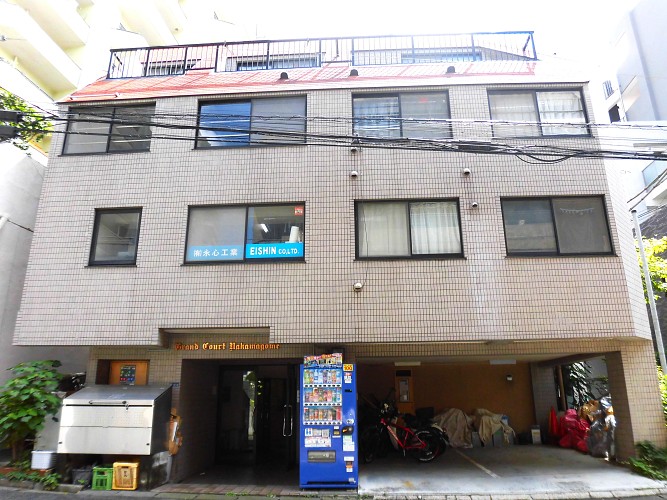 静かな環境にあるマンションです。 静かな環境にあるマンションです。