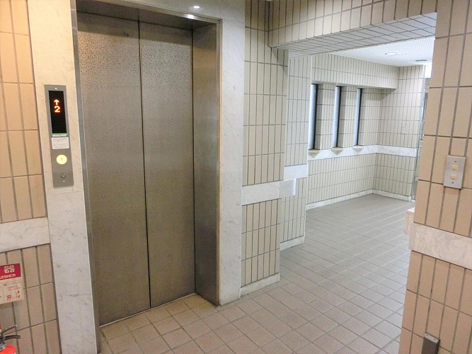 ����١������ۡ���