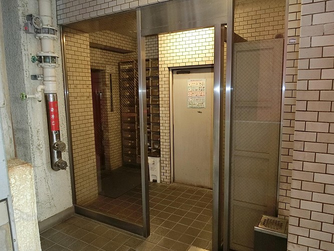 玄関 玄関