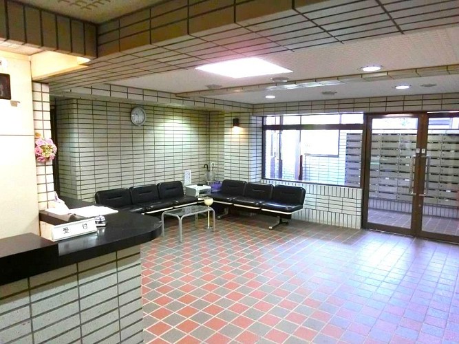 広いロビー 広いロビー