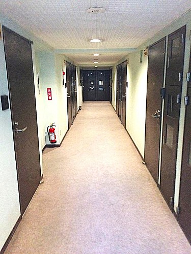 共用内廊下 共用内廊下