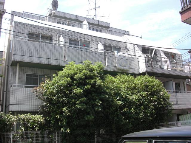 立派な造りの外観です 立派な造りの外観です