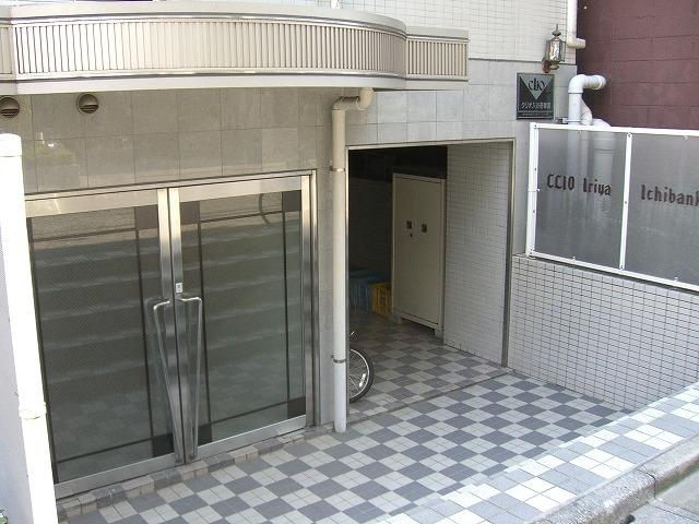 エントランス エントランス