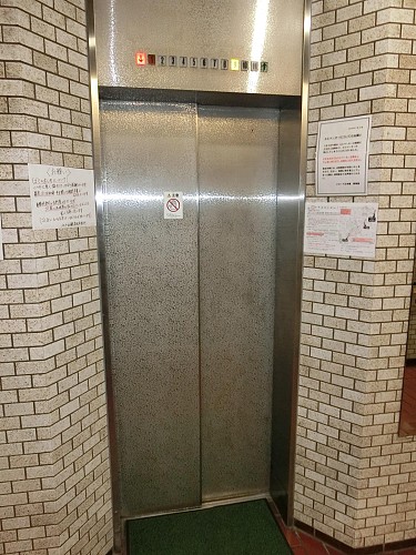 エレベーター完備です