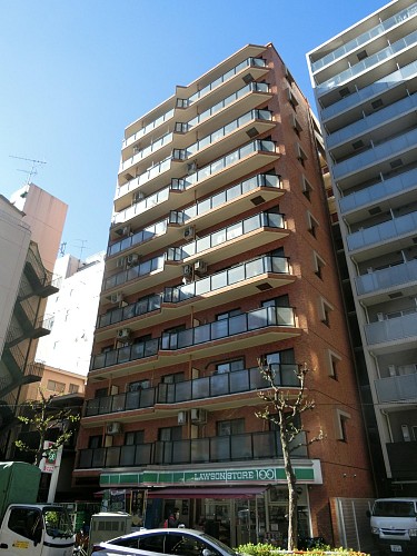 立派な造りの外観です 立派な造りの外観です