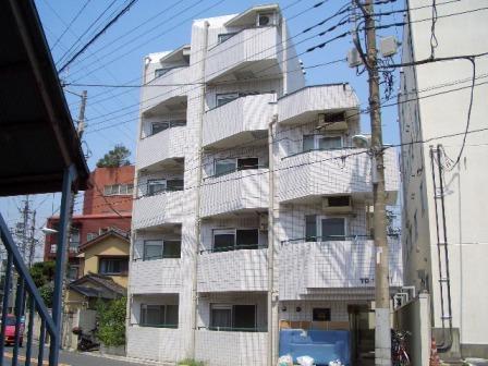 立派な造りの外観です 立派な造りの外観です