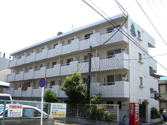 立派な造りの外観です 立派な造りの外観です